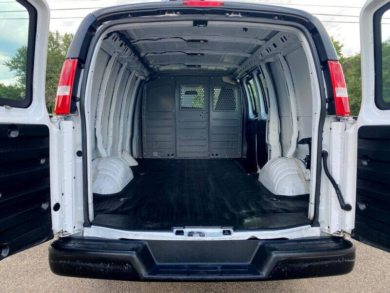 2019 Chevrolet Express 2500