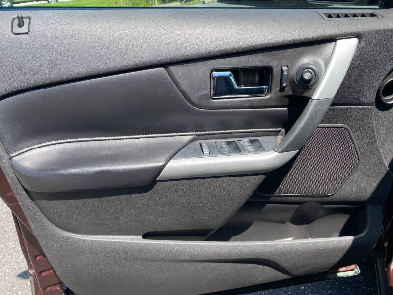 2012 Ford Edge SE