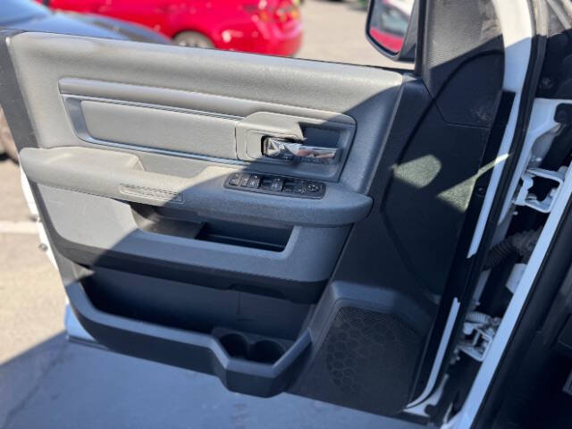 2019 RAM 1500 Classic Warlock