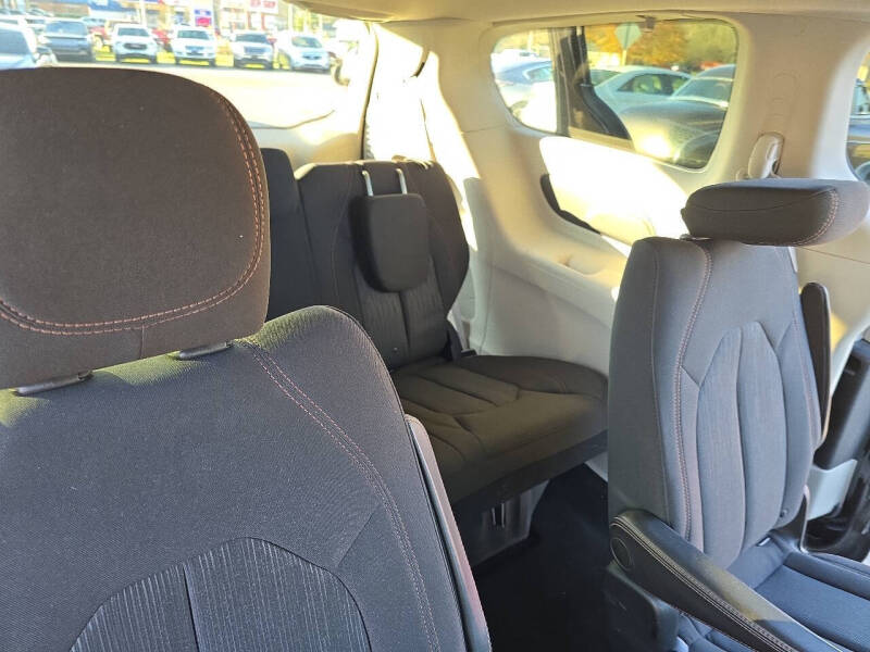 2018 Chrysler Pacifica Touring Plus