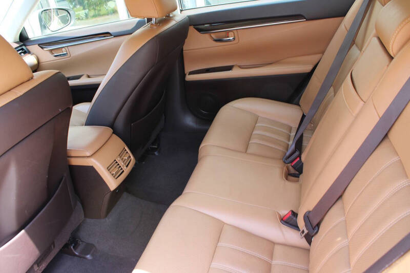 2016 Lexus ES 350