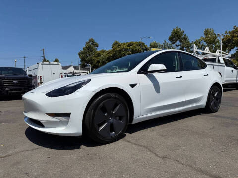 2021 Tesla Model 3 Standard Range Plus