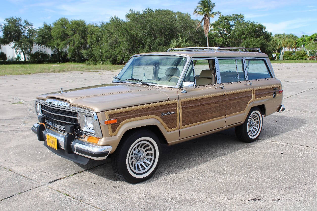 1989 Jeep Grand Wagoneer 98
