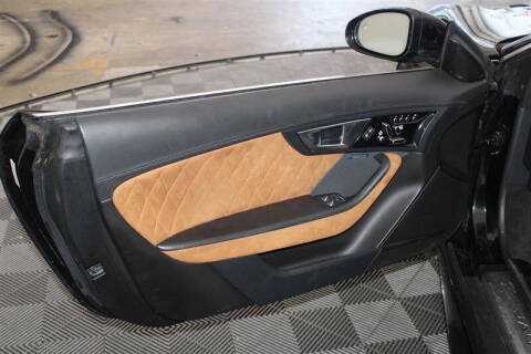 2016 Jaguar F-TYPE R