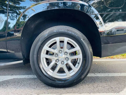 2021 Chevrolet Suburban LT