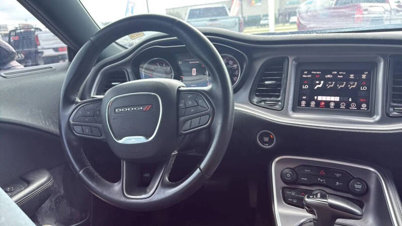 2020 Dodge Challenger SXT