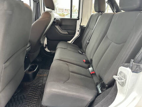 2016 Jeep Wrangler Unlimited Sport