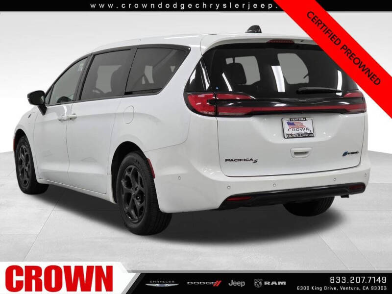 2024 Chrysler Pacifica Plug-In Hybrid Select