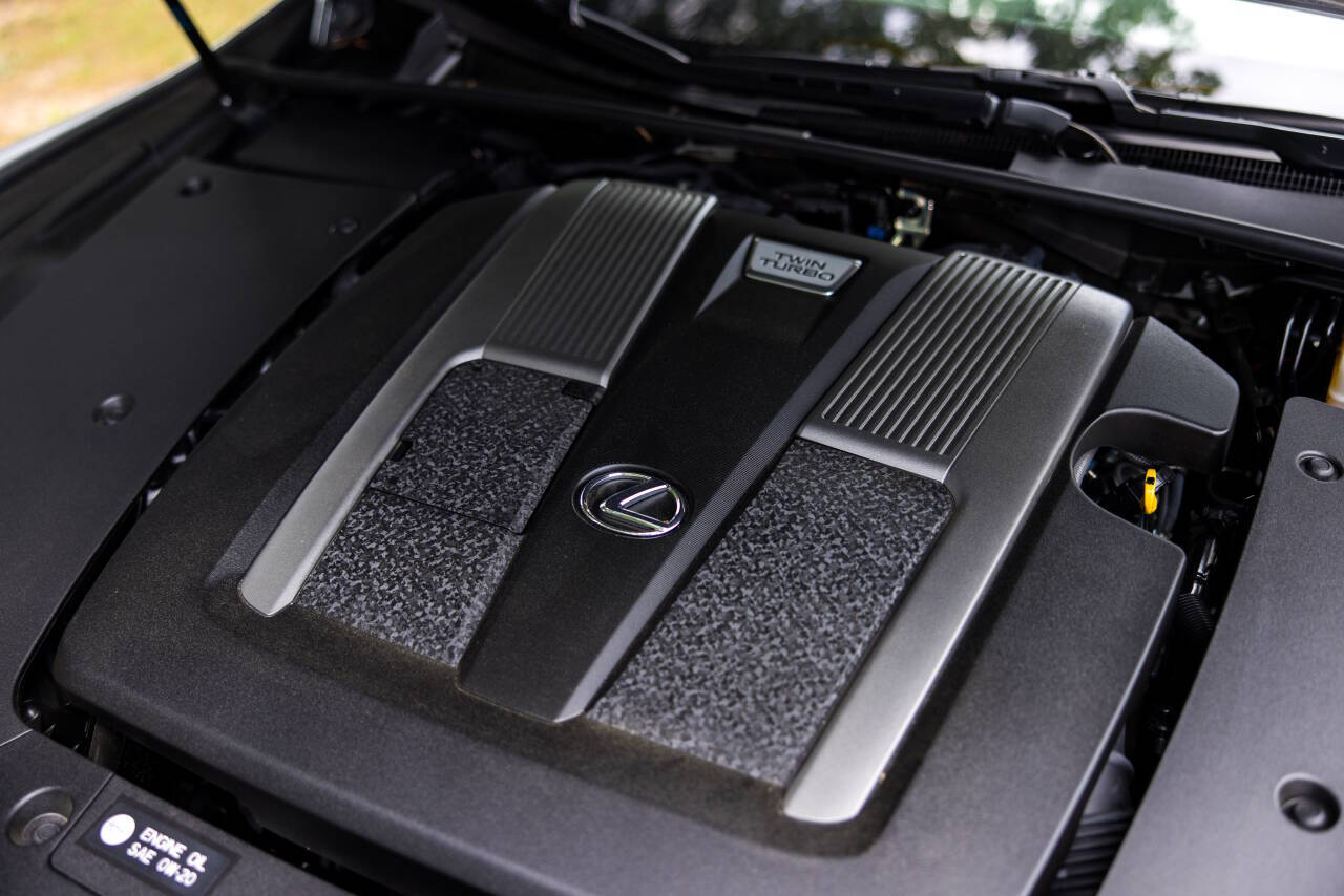 2022 Lexus LS 500 36