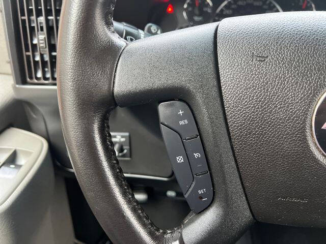 2021 Chevrolet Express 2500