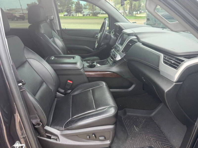 2017 GMC Yukon XL SLT