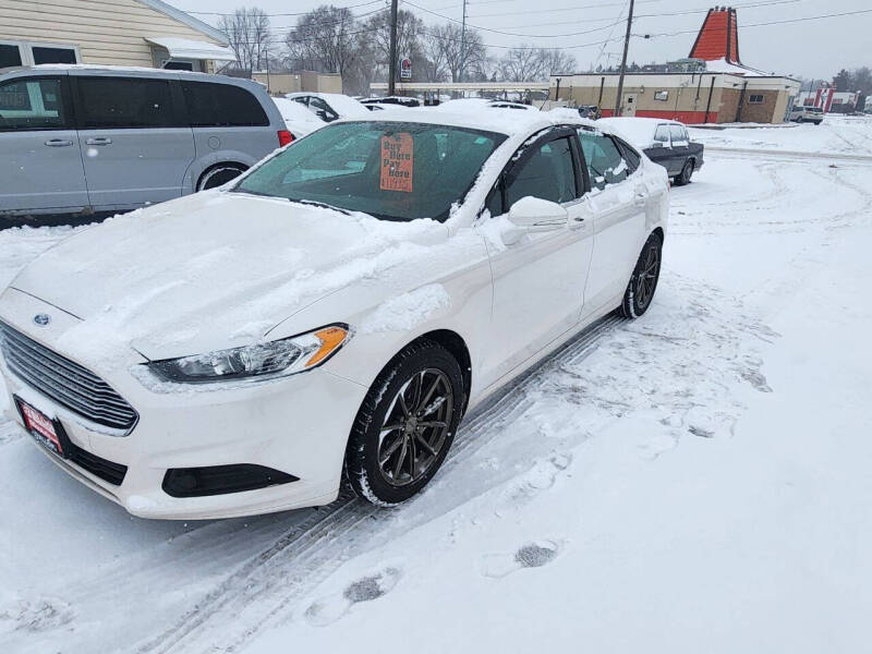 2014 Ford Fusion SE