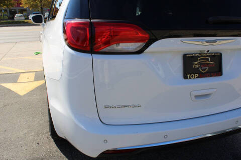 2018 Chrysler Pacifica Touring L Plus