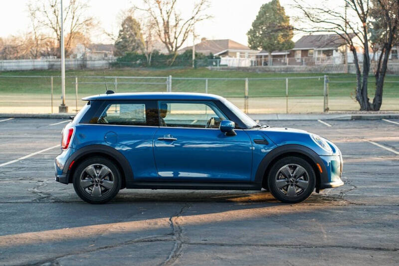 2023 MINI Hardtop 2 Door Cooper