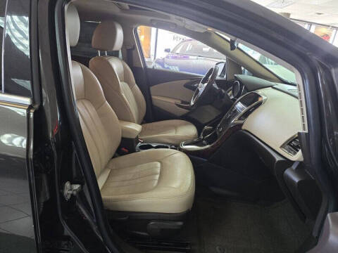 2012 Buick Verano Leather Group