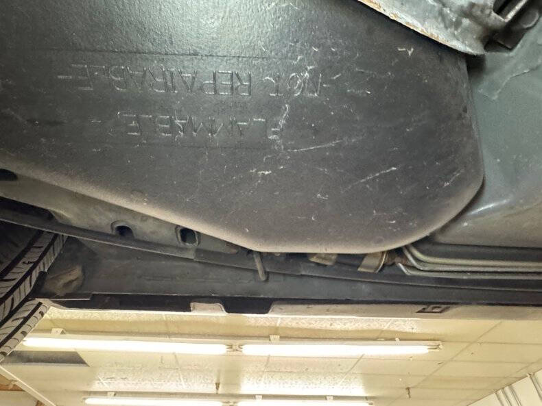 1997 Cadillac DeVille D'elegance