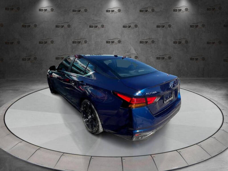 2020 Nissan Altima 2.5 SR