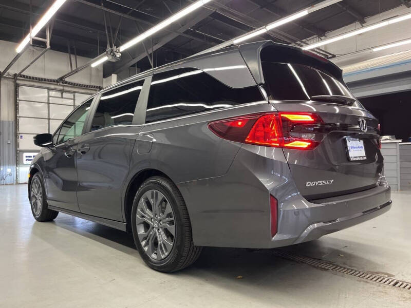 2025 Honda Odyssey Touring