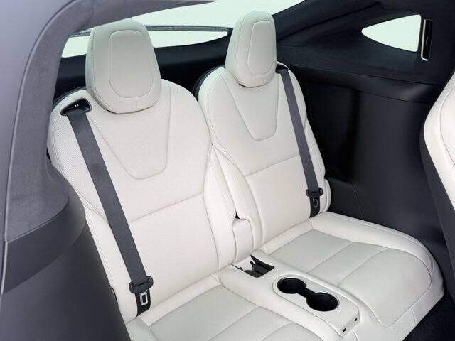 2023 Tesla Model X Plaid