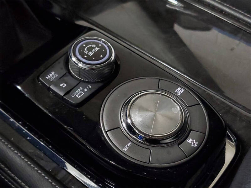 2021 Infiniti QX80 Luxe