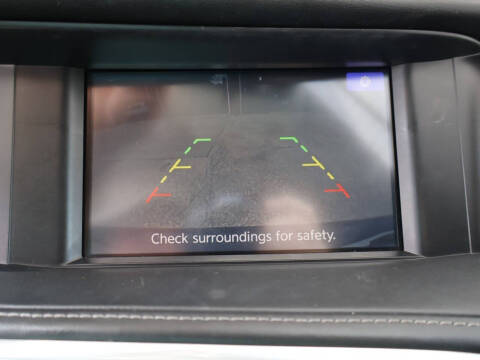 2017 Infiniti QX30 Premium