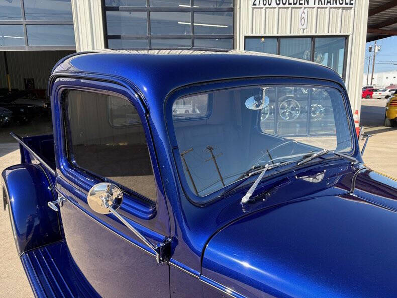 1936 Ford F-100