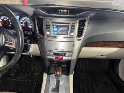 2013 Subaru Legacy 3.6R Limited