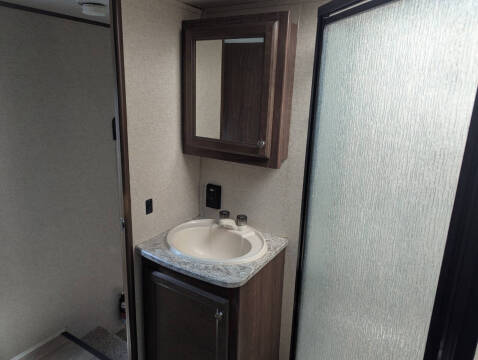 2016 Heartland Elkridge E292 / 32ft