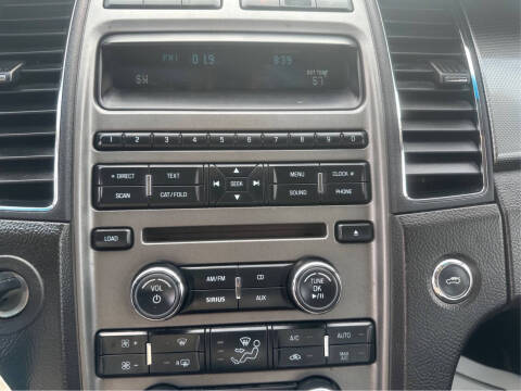 2011 Ford Taurus SEL