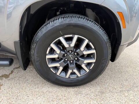 2022 Nissan Frontier S