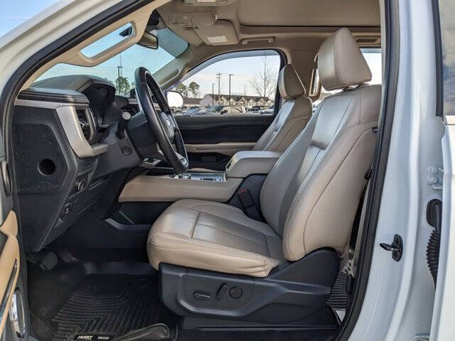 2022 Ford Expedition XLT