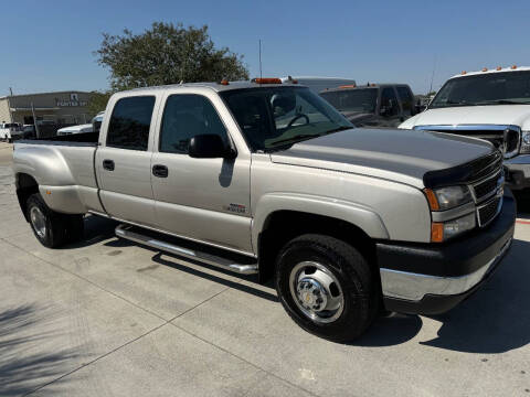 2006 Chevrolet Silverado 3500 for sale at Diesel Of Houston in Houston TX