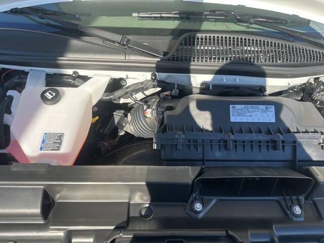 2025 Chevrolet Express 2500