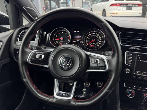 2016 Volkswagen Golf GTI