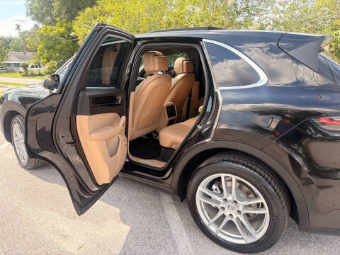 2020 Porsche Cayenne