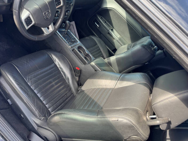 2014 Dodge Challenger R/T Plus