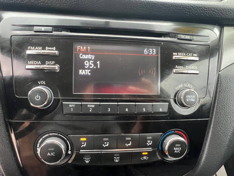 2016 Nissan Rogue S
