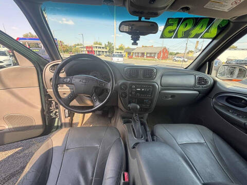 2002 Chevrolet TrailBlazer LTZ