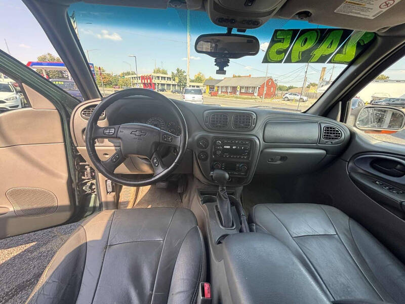 2002 Chevrolet TrailBlazer LTZ