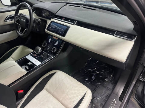2023 Land Rover Range Rover Velar P250 R-Dynamic S