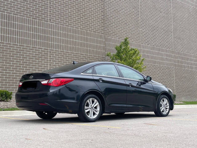 2013 Hyundai SONATA for sale at Phoenix Motor Co in Romulus, MI