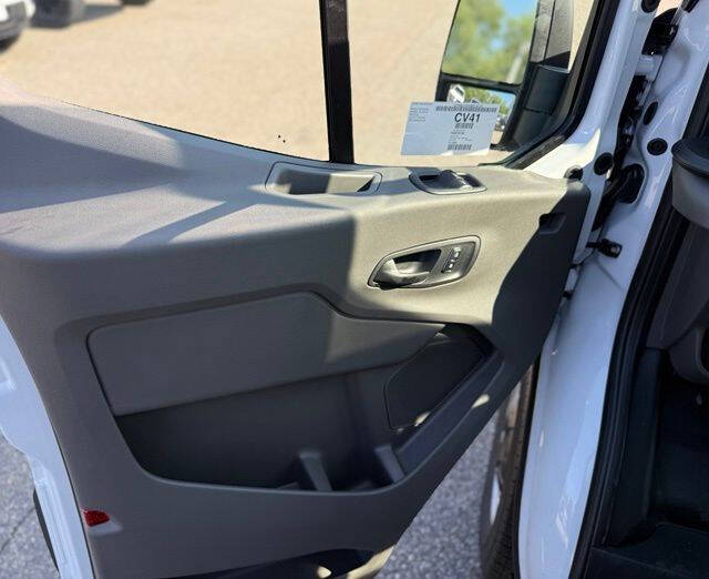 2026 Ford Transit 250