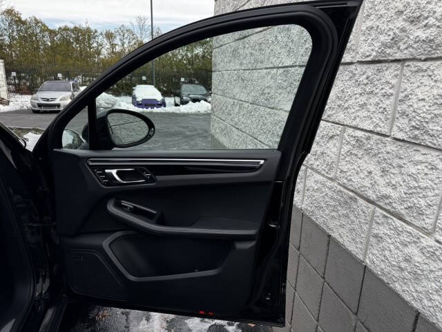 2016 Porsche Macan S