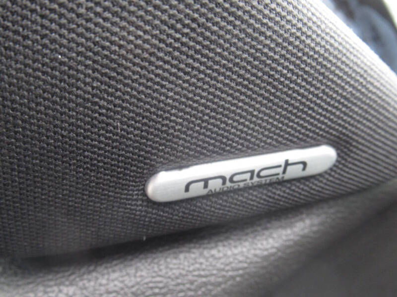 2004 Ford Mustang Mach 1 Premium