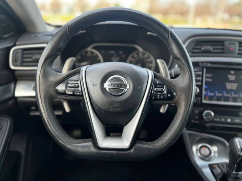 2016 Nissan Maxima