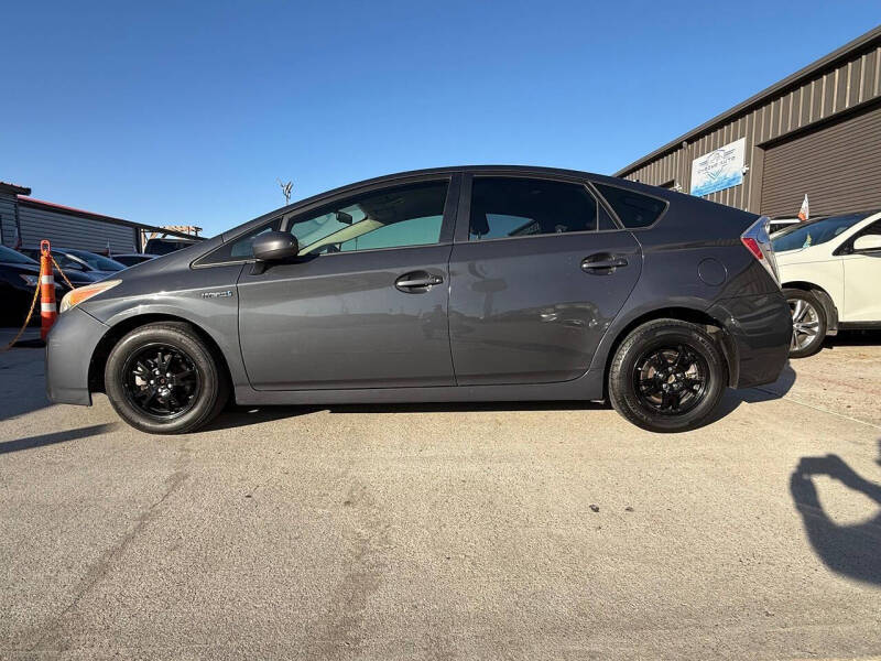 2014 Toyota Prius Two