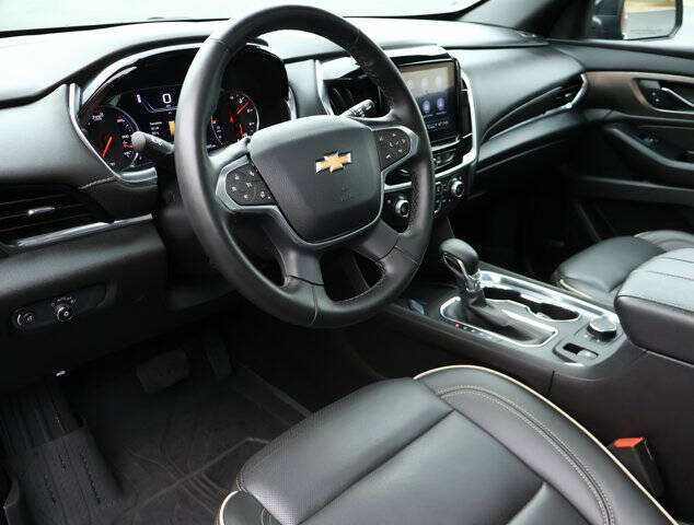 2023 Chevrolet Traverse Premier