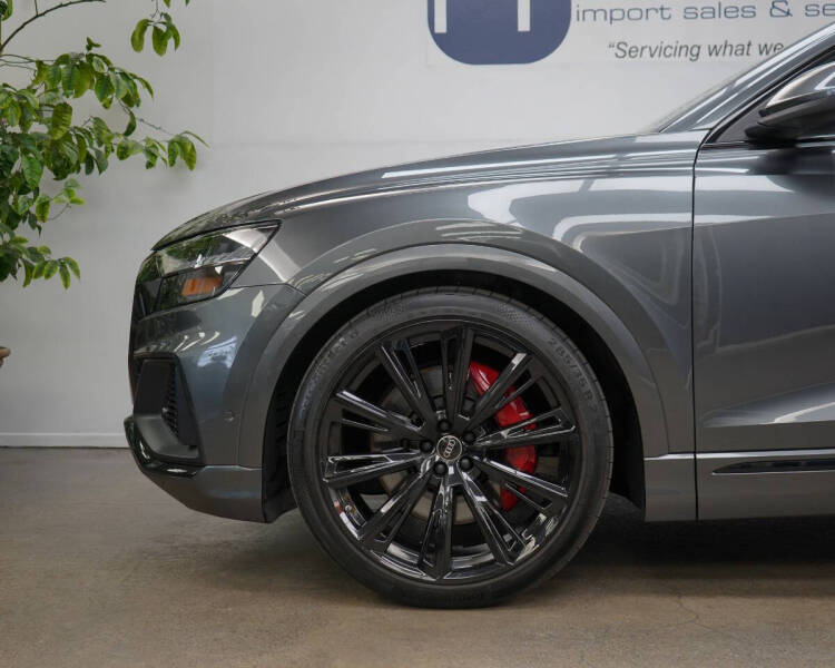 2023 Audi SQ8 4.0T quattro Premium Plus