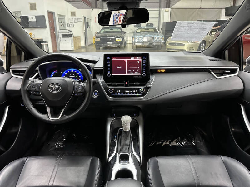 2021 Toyota Corolla Hatchback XSE