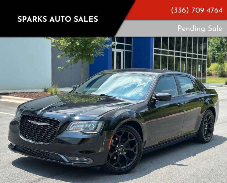 2019 Chrysler 300 S's photo